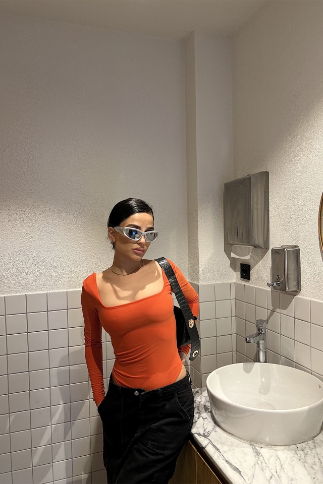 Turuncu Kare Yaka Bodysuit ATE3263