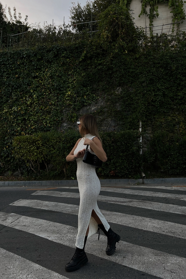 White Halter Collar Maxi Dress ATE2004