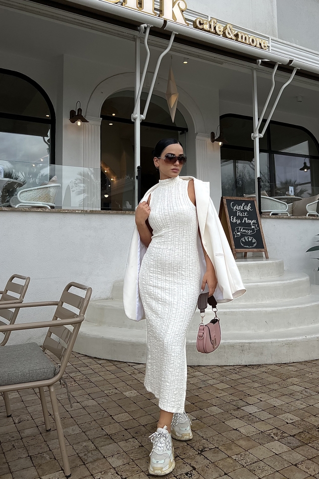 White Halter Collar Maxi Dress ATE2004