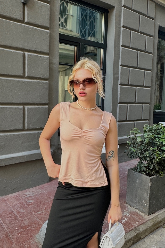 Yavruağzı Yırtmaç Detay Crop Top ATE6183 - EYYO