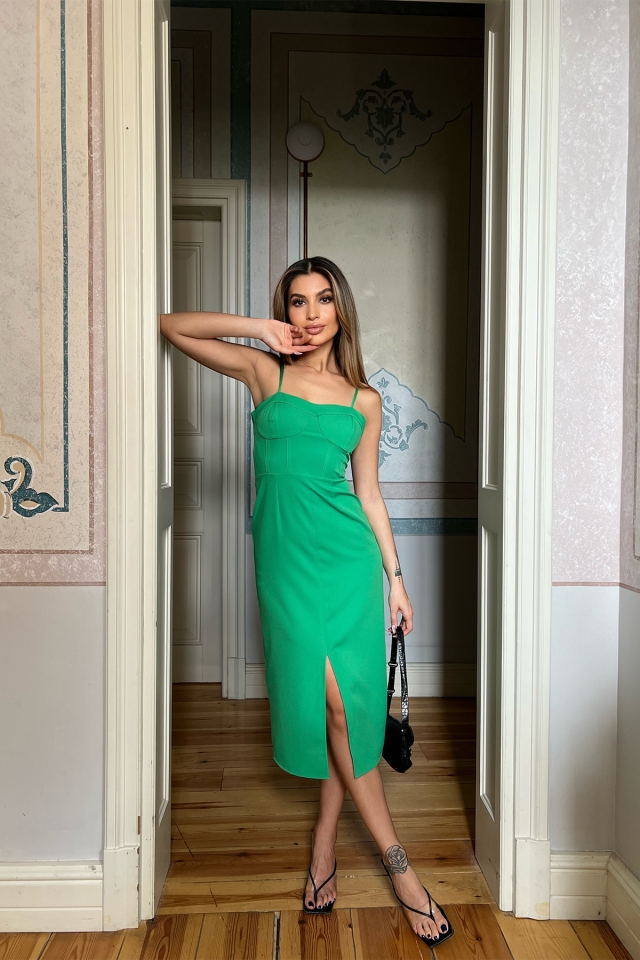 Yeşil Askılı Yırtmaç Detay Mini Elbise ATE4056
