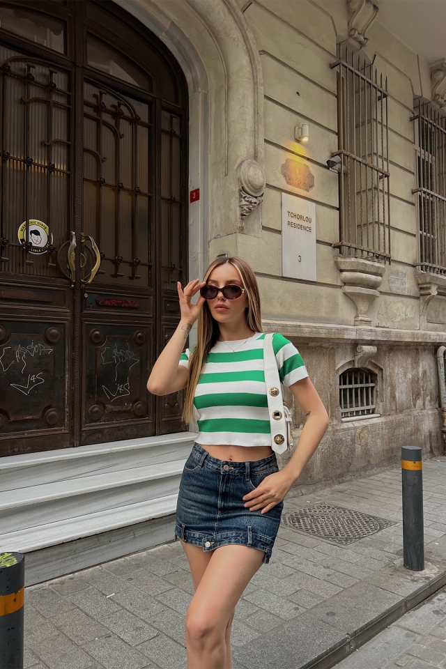 Yeşil Bisiklet Yaka Crop Top ATE6828