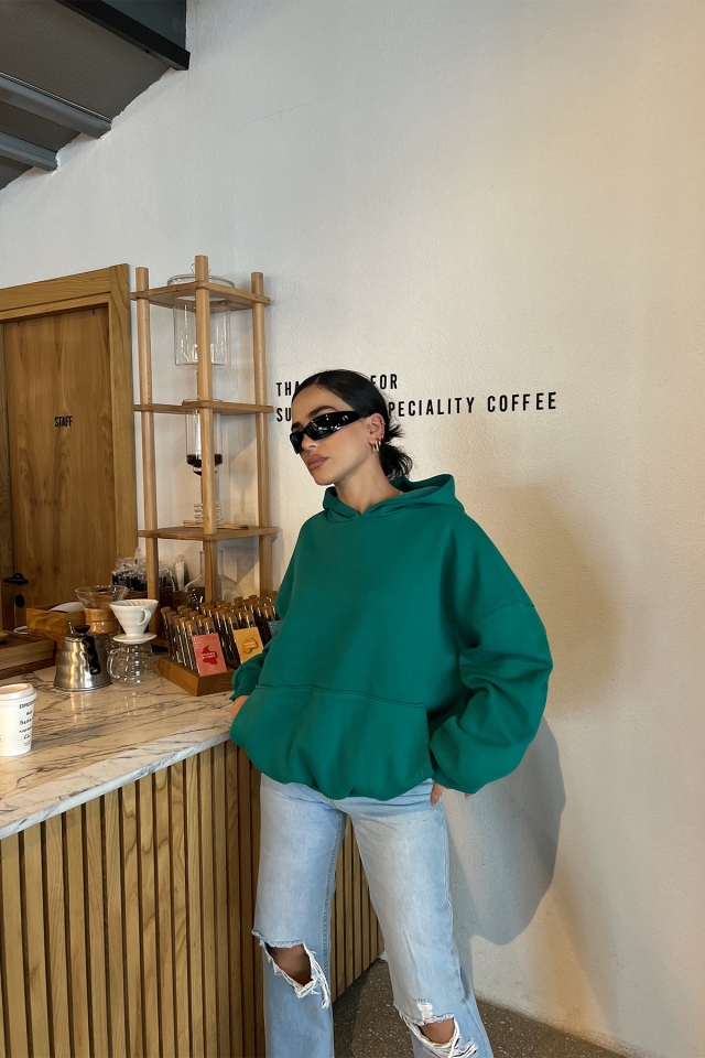Yeşil Kapşonlu Arkası Baskılı Sweat ATE2515