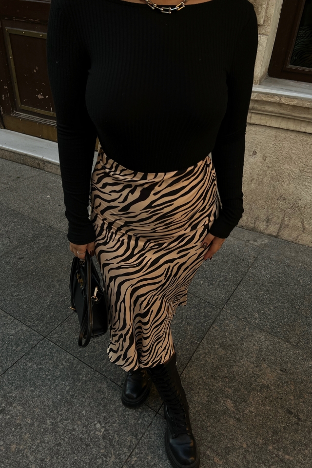 Zebra Desen Uzun Etek ATE2336